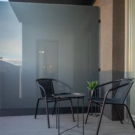 Апартаменты Happy